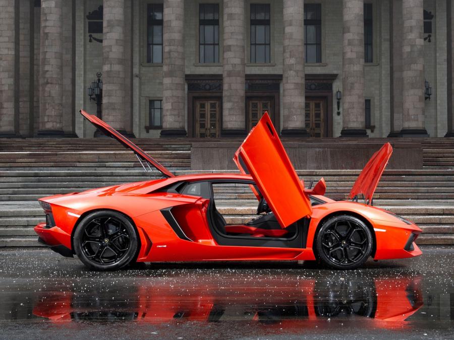  Lamborghini Aventador LP700-4 2011 года  (фото 60 из 204)